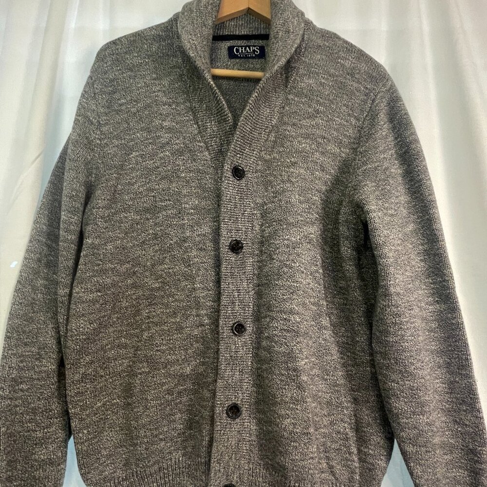 TM7030- Chaps Men’s Gray Button‑Up Cardigan w/ Elbow Patches  Size M